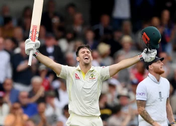 Ricky Ponting supports Mitchell Marsh for the fourth Ashes Test, saying that if they keep Warner, Green will miss again. 9 Ricky Ponting supports Mitchell Marsh for the fourth Ashes Test, saying that if they keep Warner, Green will miss again.