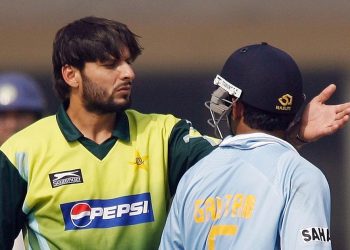 Shahid Afridi remembers his on-field conflicts with Gautam Gambhir as being "a different character." 8 Shahid Afridi remembers his on-field conflicts with Gautam Gambhir as being "a different character."