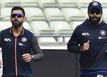 Prior to the Asia Cup, Virat Kohli and Ravindra Jadeja work arduously in the nets. 7 Prior to the Asia Cup, Virat Kohli and Ravindra Jadeja work arduously in the nets.
