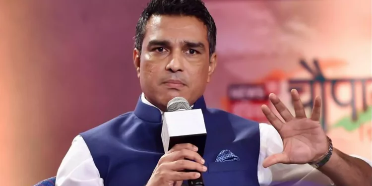India's starting lineup versus Pakistan in the Asia Cup is announced by Sanjay Manjrekar. 1 India's starting lineup versus Pakistan in the Asia Cup is announced by Sanjay Manjrekar.