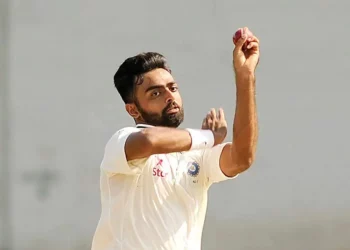 Jaydev Unadkat commits to Sussex for the County Championship.