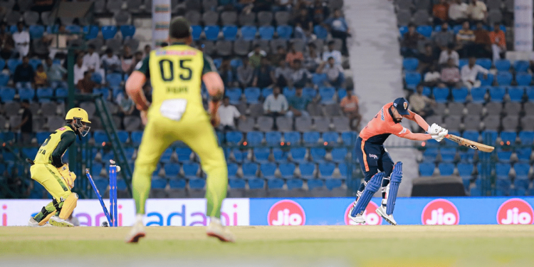UPT20 2023: In a last-ball contest, Noida Super Kings defeat Gorakhpur Lions. 1 UPT20 2023: In a last-ball contest, Noida Super Kings defeat Gorakhpur Lions.