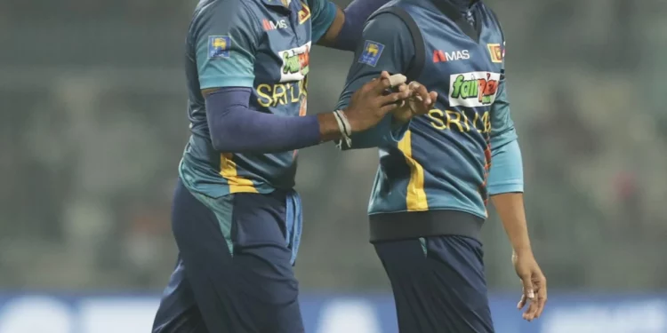 Dhananjaya de Silva and Dasun Shanaka are needed to supply lower-order firepower: Coach Chris Silverwood of Sri Lanka