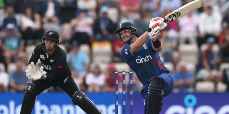 Trent Boult's 100th ODI, Liam Livingstone's greatest score, and other statistics from the second ODI between England and New Zealand