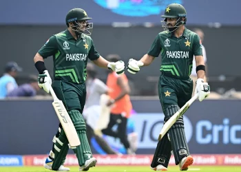 Why did the DRS system malfunction at Chinnaswamy Stadium for two overs during the match between Pakistan and Australia? 1 Why did the DRS system malfunction at Chinnaswamy Stadium for two overs during the match between Pakistan and Australia?