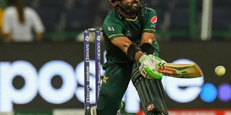 Shot of the Day: Mohammad Rizwan fights through cramps to hit a huge six over long off in the 2023 ODI World Cup match between Pakistan and Sri Lanka