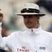 Billy Bowden will officiate 200 First-class games, making him the first umpire from New Zealand. 6 Billy Bowden will officiate 200 First-class games, making him the first umpire from New Zealand.