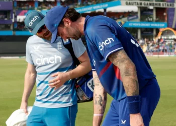 Reece Topley sustains a finger injury during South Africa's match at the ODI World Cup in 2023.