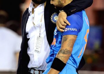 In the midst of the 2011 World Cup, Ravichandran Ashwin recalls Yuvraj Singh's illness by saying, "He used to cough vehemently."