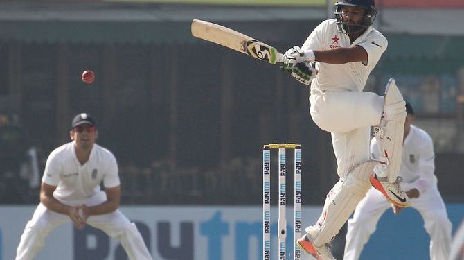 Parthiv Patel playfully makes fun of himself when a fan calls attention to his subpar South African wicketkeeping 1 Parthiv Patel