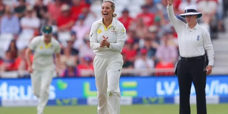 "You have to be extremely clear about your gameplan in a place like India." - In white-ball series, Ashleigh Gardner will concentrate on batting 1 India." - In white-ball series, Ashleigh Gardner will concentrate on batting