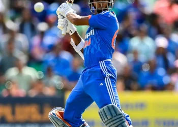 "Yes, it will be a test for Yashasvi Jaiswal," says Sunil Gavaskar when discussing the young Indian opener's challenge in South Africa. 2 Yashasvi Jaiswal is preparing for the forthcoming two-match Test series against South Africa, and renowned cricketer Sunil Gavaskar