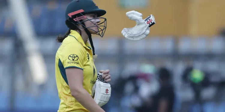 Richa Ghosh dismissal is seen by Alyssa Healy as a turning point in the second ODI. 1 Richa Ghosh's dismissal is seen by Alyssa Healy as a turning point in the second ODI.