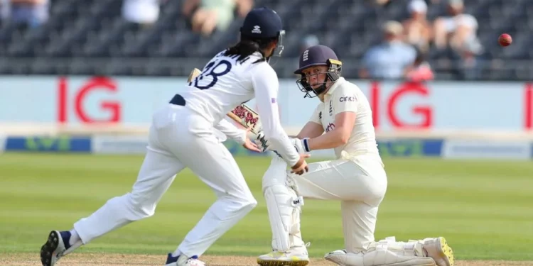 Twitter Reactions: India ladies decisively defeat England to record victory 1 Twitter Reactions: India ladies decisively defeat England to record victory