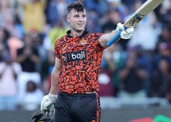 Twitter Reactions: In a thrilling match, Sunrisers Eastern Cape defeat MI Cape Town by 4 runs.