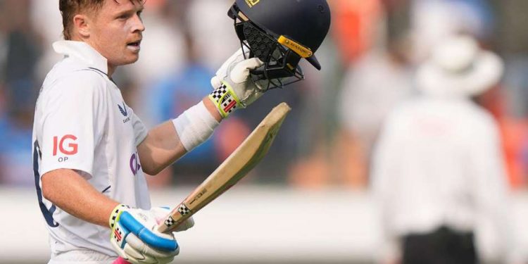 "It's an outstanding masterclass." Joe Root praises Ollie Pope's massive hit on India