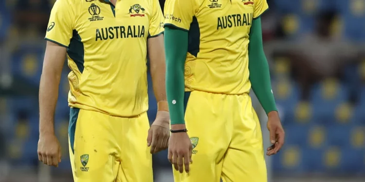 Regarding Mitchell Starc and Pat Cummins' historic IPL contracts, Chris Morris said, "Brings additional pressure but they can handle it."