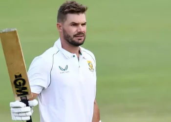 Aiden Markram scores a magnificent hundred points despite the treacherous Cape Town pitch