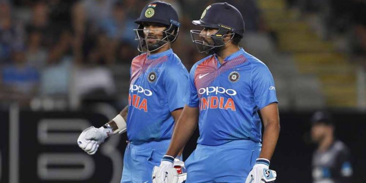 Shikhar Dhawan sings, drawing appreciation from Rohit Sharma