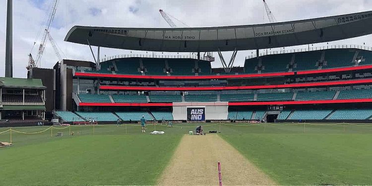 Adam Lewis, curator of the SCG, talks about pitch-related issues prior to Australia's match against Pakistan. 1 Adam Lewis, curator of the SCG, talks about pitch-related issues prior to Australia's match against Pakistan.