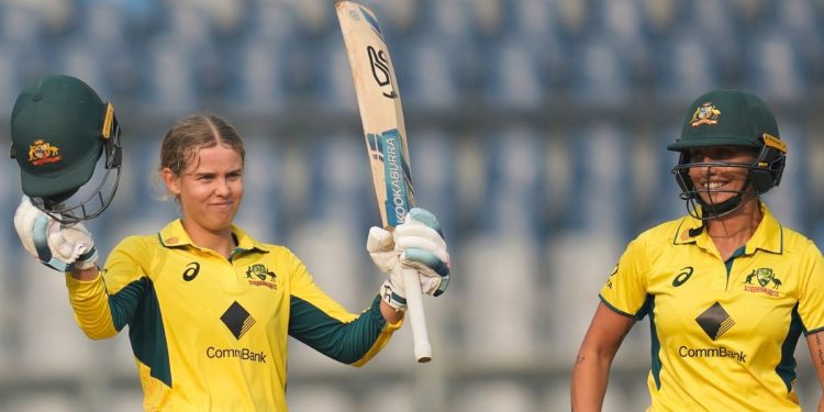 Phoebe Litchfield breaks many records against India with an incredible ton of runs. 1 Phoebe Litchfield breaks many records against India with an incredible ton of runs.
