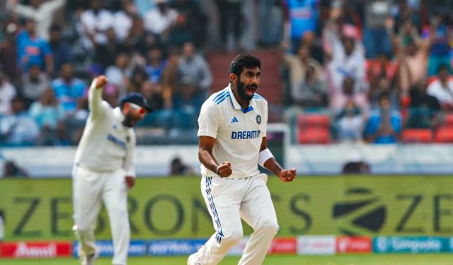 The world's greatest bowler is Jasprit Bumrah: Ollie Robinson 1 The world's greatest bowler is Jasprit Bumrah: Ollie Robinson