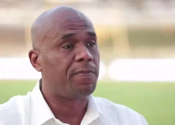 "I'll never stop," says Ian Bishop, a seasoned Pakistani journalist, in a motivating statement.