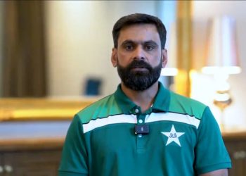 Mohammad Hafeez criticizes Pakistan's pacers, saying, "Depends on the will of a player," citing workload management. 9 Mohammad Hafeez criticizes Pakistan's pacers, saying, "Depends on the will of a player," citing workload management.