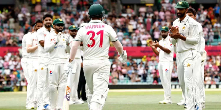 Warner, the David who beat Goliath 1 Warner, the David who beat Goliath