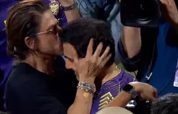Watch: Shah Rukh Khan gives Gautam Gambhir a tender kiss on his forehead to commemorate KKR's IPL victory