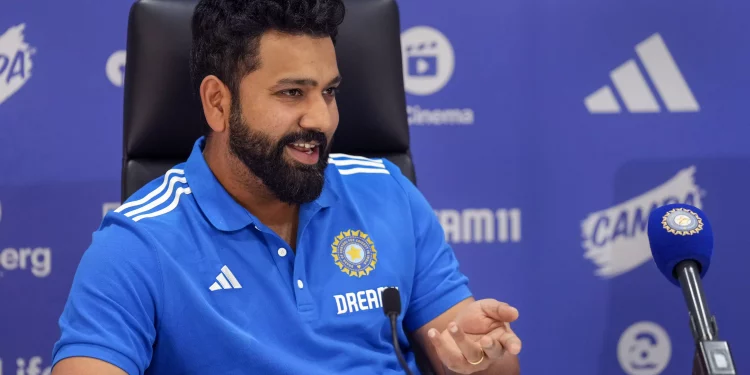 Rohit Sharma said of India's T20 World Cup lineup, "I wanted four spinners and three seamers, with Hardik being the fourth seamer." 1 Rohit Sharma said of India's T20 World Cup lineup, "I wanted four spinners and three seamers, with Hardik being the fourth seamer."