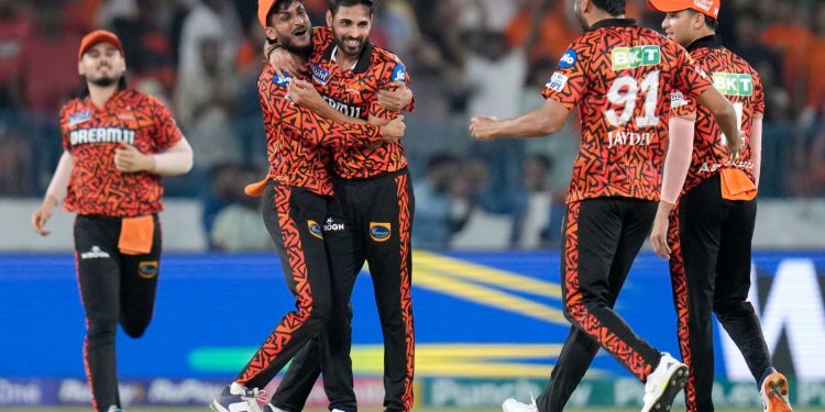 'Love playing alongside this bloke!' Following their victory over RR, Pat Cummins praises Bhuvneshwar Kumar 1 'Love playing alongside this bloke!' Following their victory over RR, Pat Cummins praises Bhuvneshwar Kumar