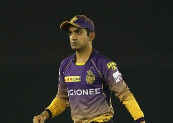 Gautam Gambhir becomes emotional after reading a touching note from a KKR fan; the video goes viral.