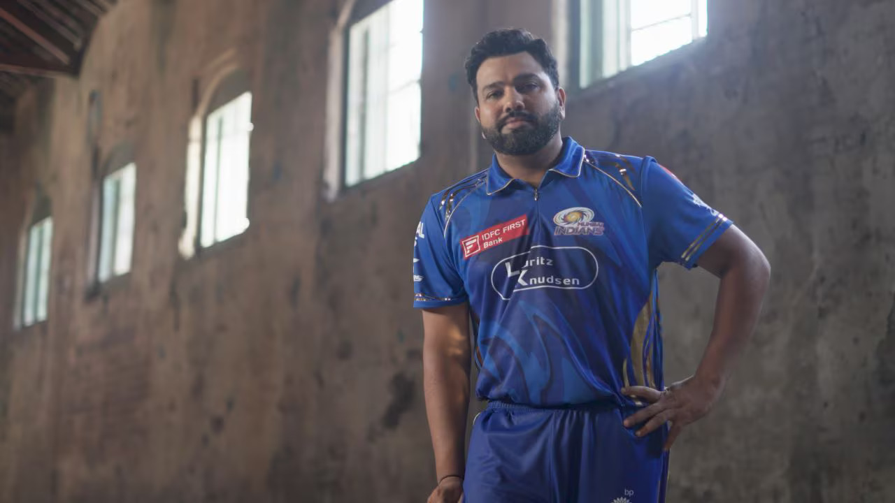 rohit sharma in mumbai indians ipl 2025 jersey 2025 02 d06e982a03e84c05ba8cd6a7aa33bf00 1