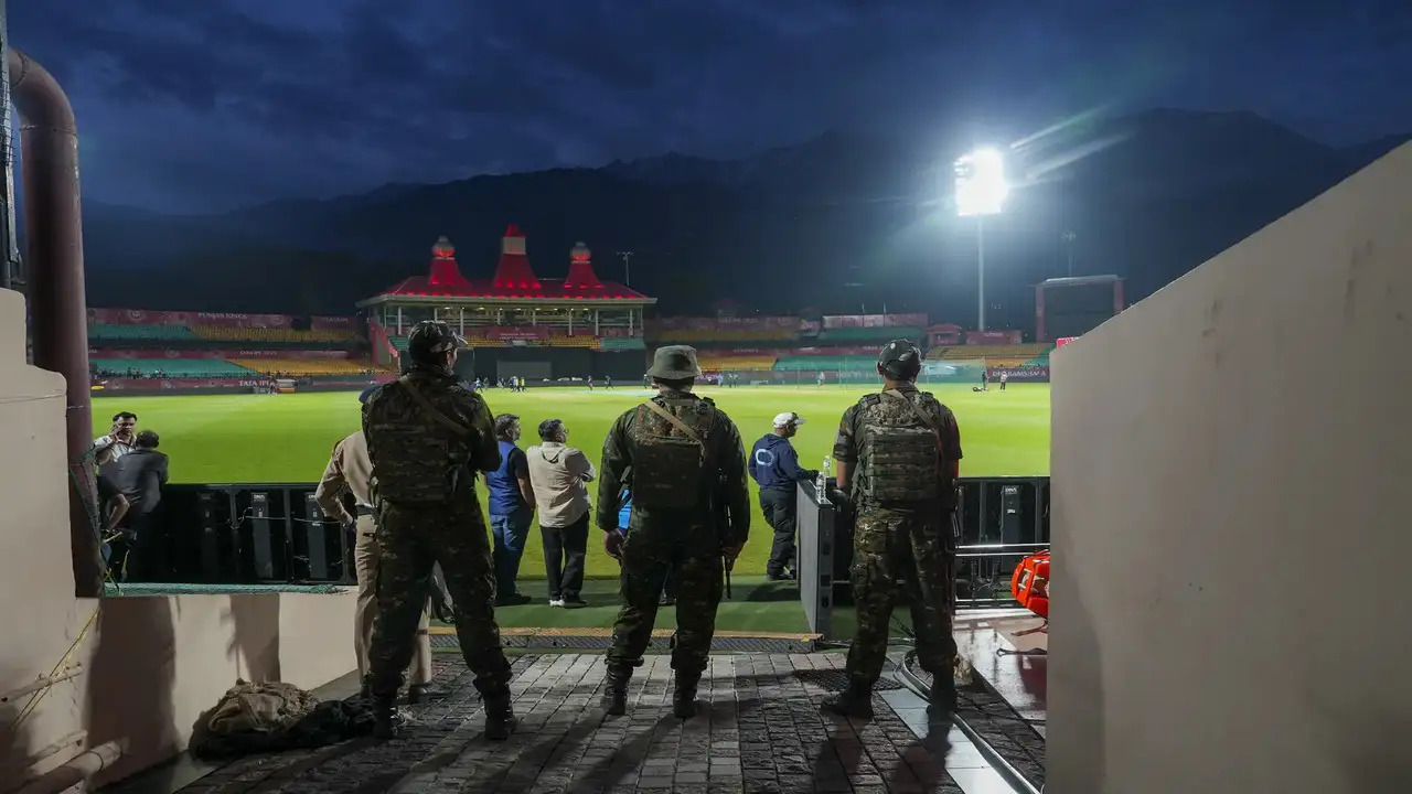 IPL 2025, Match 58 Review: Technical issue ends PBKS-DC match midway despite fiery start 1 IPL 2025, Match 58 Review: Technical issue ends PBKS-DC match midway despite fiery start