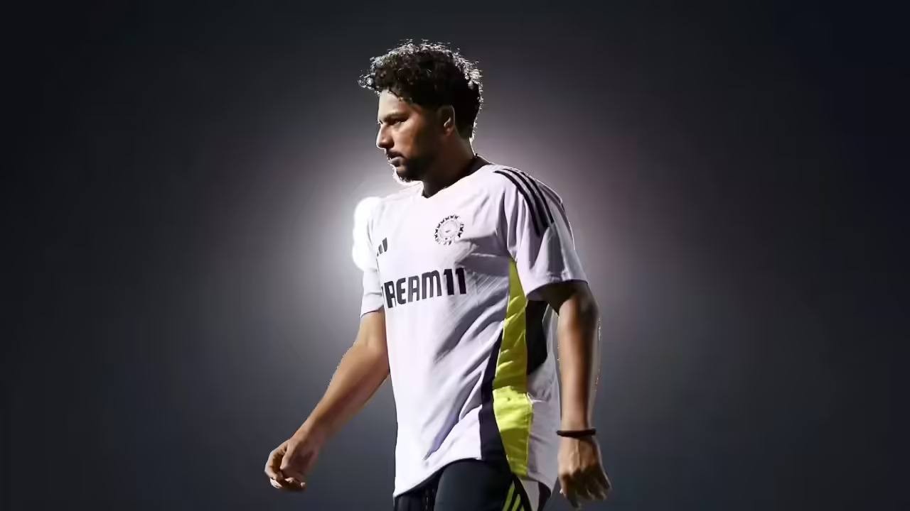 I don't want to be hard on any individual, but India have got to play Kuldeep Yadav: Michael Clarke