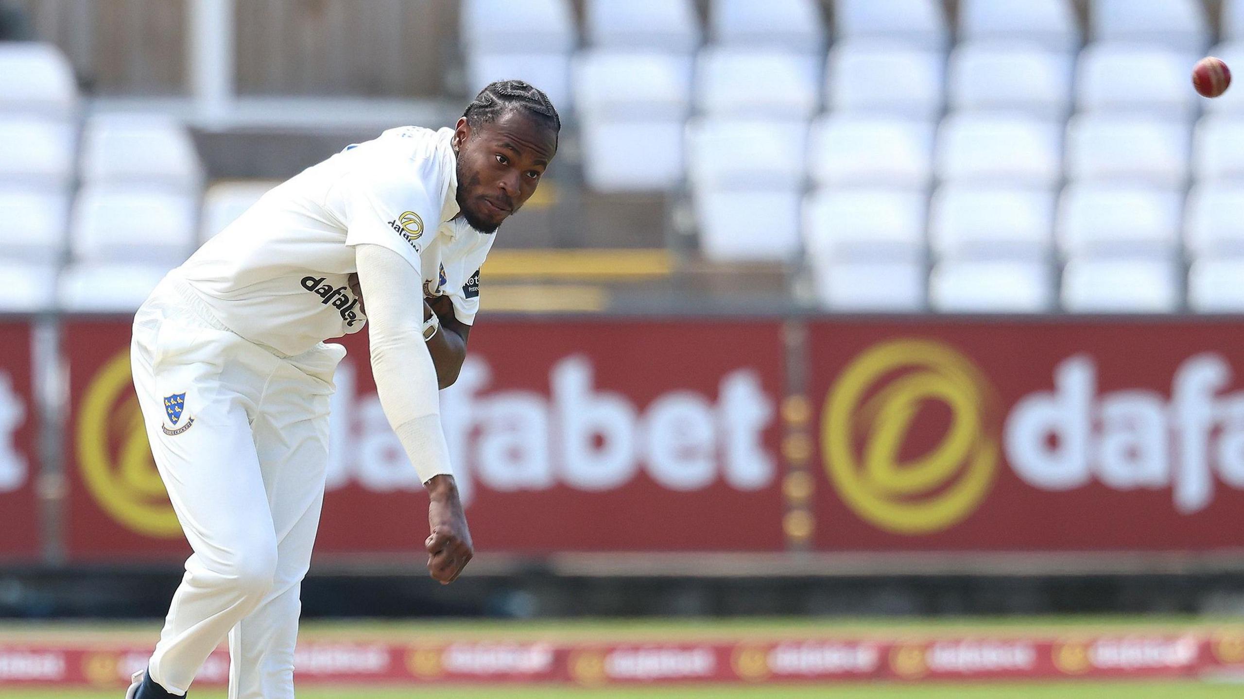 Jofra Archer bowls 14 overs in his county cricket return vs Durham
