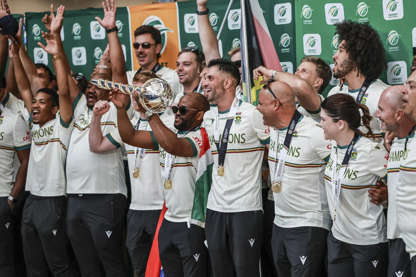 South Africa return home to resounding welcome after WTC win