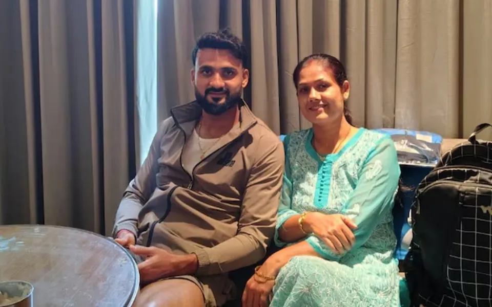 ENG vs IND 2025: 'Don't worry about me, do well for India' - Akhand Jyoti Singh motivates brother Akash Deep amid cancer battle 1 ENG vs IND 2025: 'Don't worry about me, do well for India' - Akhand Jyoti Singh motivates brother Akash Deep amid cancer battle