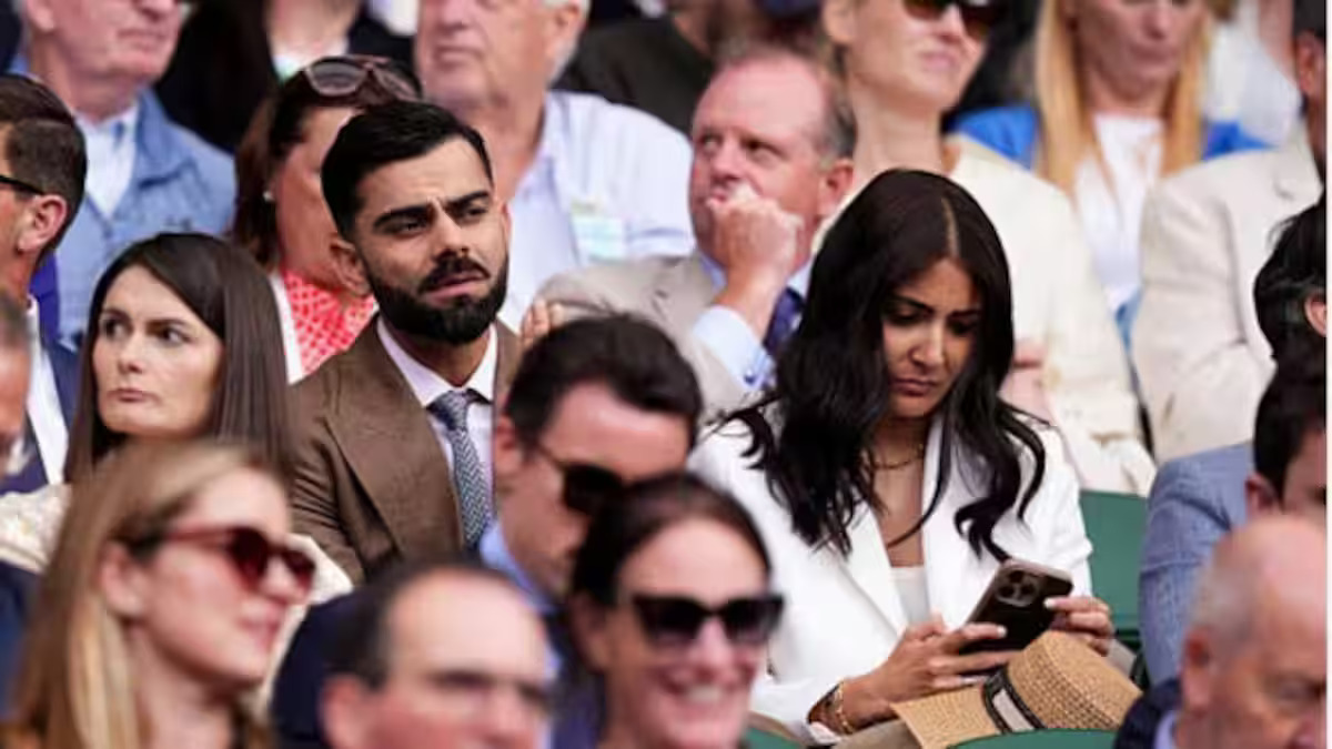 Virat Kohli makes special appearance with Anushka Sharma at Wimbledon, watch Djokovic in action