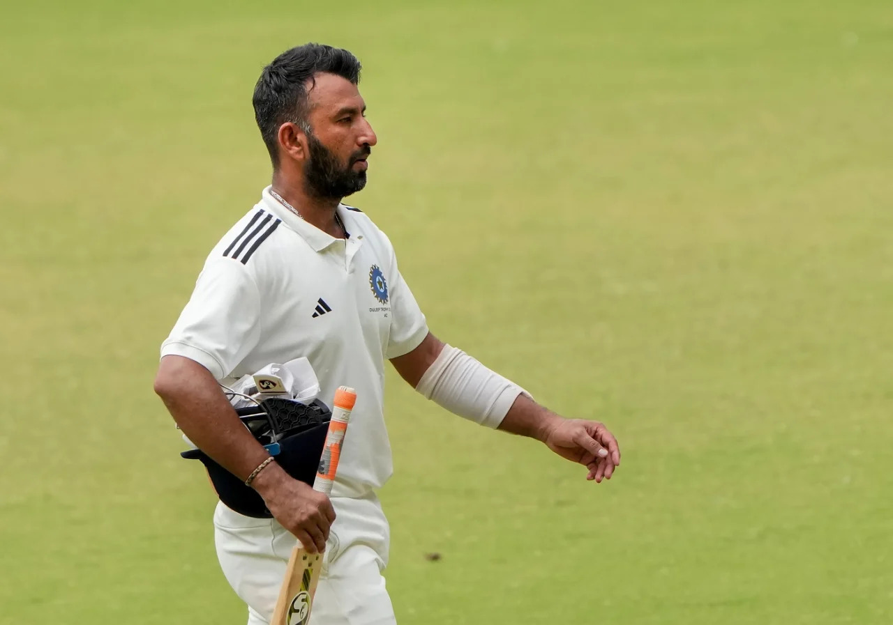 'Retired out of frustration' - Former all-rounder feels veteran Pujara deserves farewell match