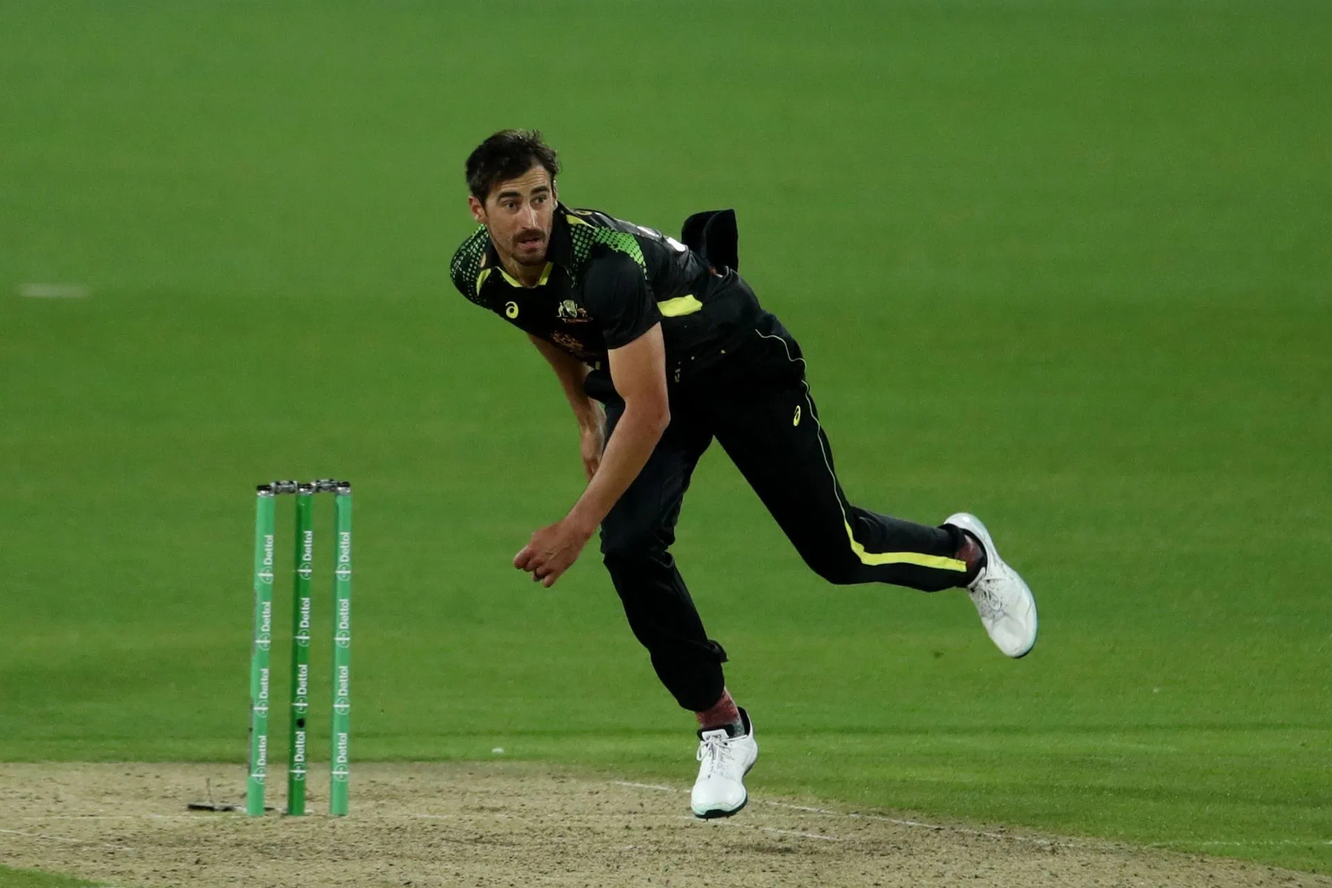 'Everyone has their choice' - Ex-India batter on Mitchell Starc's surprise T20I retirement 7 'Everyone has their choice' - Ex-India batter on Mitchell Starc's surprise T20I retirement