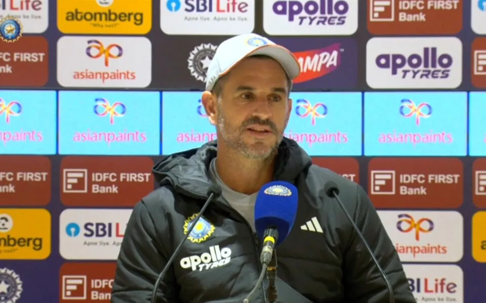 'Have faith in both of them' - India coach throws weight behing under-fire Shubman Gill, Suryakumar Yadav