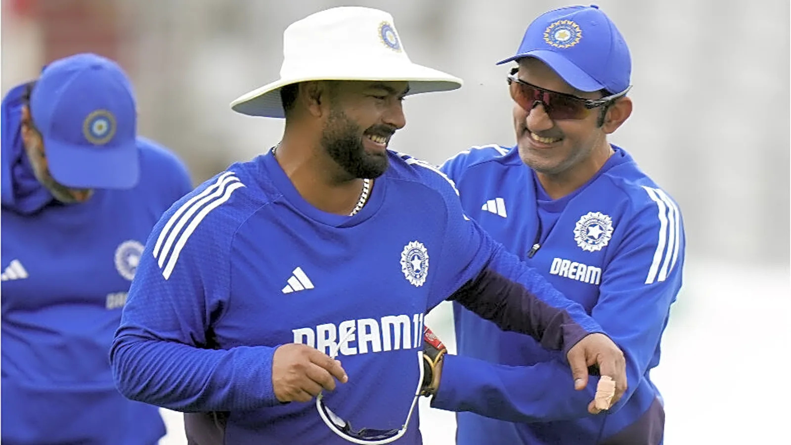 ‘Why didn’t they play Pant at No. 4 vs South Africa?’ – Ex-India opener questions selectors after BCCI announces team for New Zealand ODIs