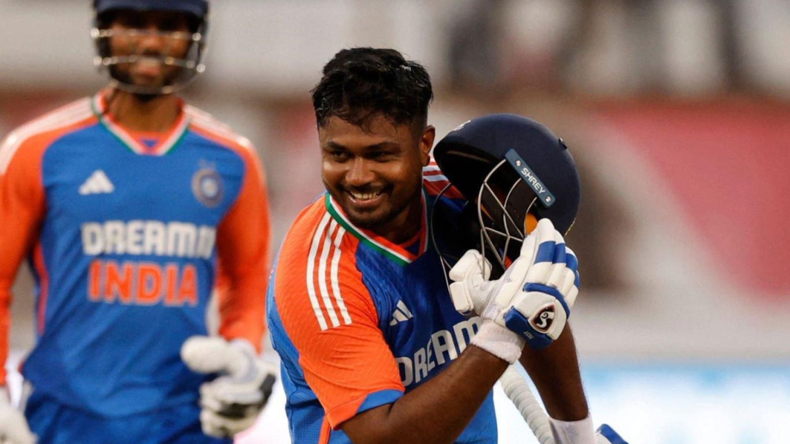 ‘Can Sanju Replace Rinku?’ – Ex-Cricketer Floats Bold Change In India XI Before IND vs PAK