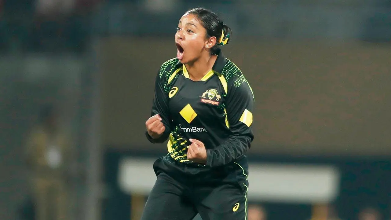 King and Garth Power Australia to Series Sweep