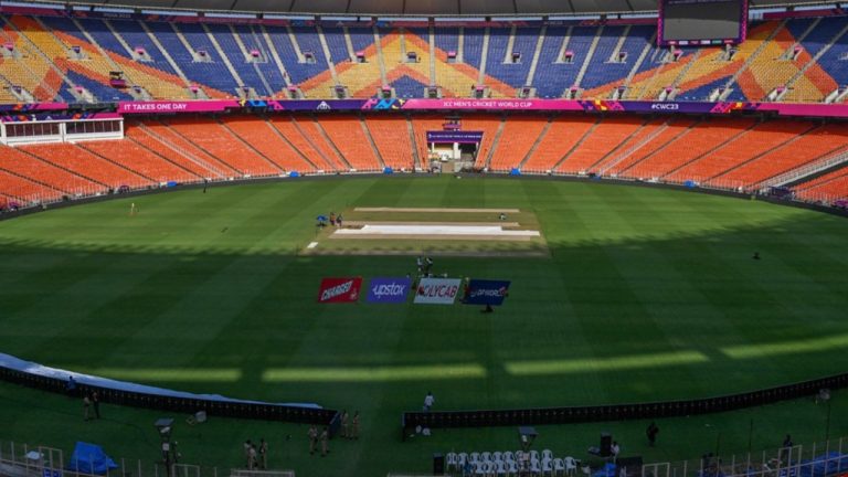 Ahmedabad final: India alters dressing room setup