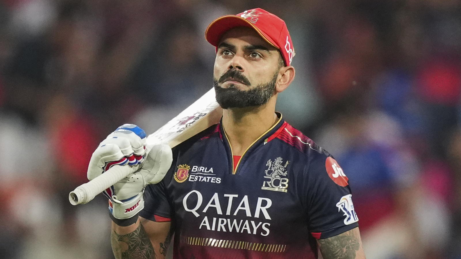 Virat Kohli Leads a Determined RCB Unit